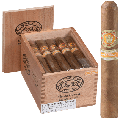 Open box of El Rey del Mundo Shade cigars with smooth, golden Connecticut Shade wrappers and classic branding.