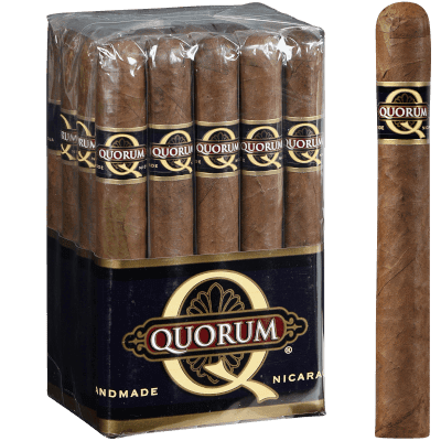 Single Quorum Classic cigar in focus with a bundle of 20 cigars blurred in the background.