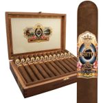 Open box of Ashton VSG cigars featuring bold, sun-grown Ecuadorian Sumatra-wrapped cigars with a dark, rich wrapper and elegant gold band, neatly arranged in a cedar-lined interior.