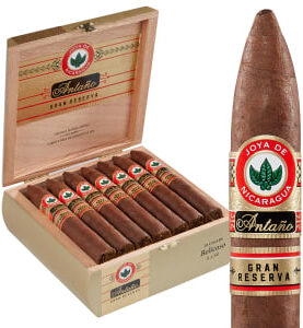Open box of Joya de Nicaragua Antaño Gran Reserva cigars, showcasing their rich, dark Habano Criollo wrappers and bold, full-bodied appeal