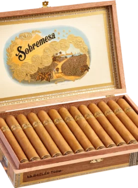 Open box of Sobremesa Brûlée cigars with light Connecticut wrappers and gold-trimmed bands