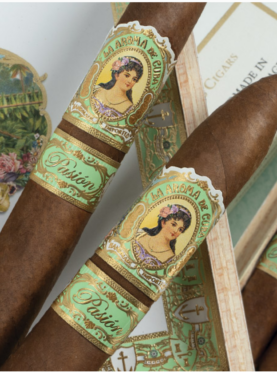 La Aroma De Cuba Pasión cigar with teal/gold gold logo