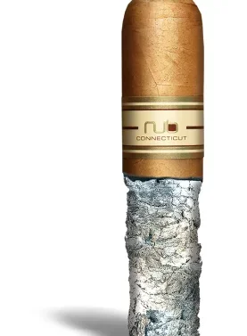 Single Nub Connecticut cigar with a long, consistent ash, showcasing its excellent construction