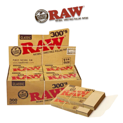 RAW Classic 300s rolling papers – full display box with multiple packs