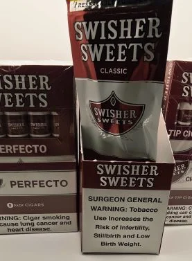 Box of Swisher Sweets Perfecto Cigarillos with plastic tips, each sealed in individual foil pouches.