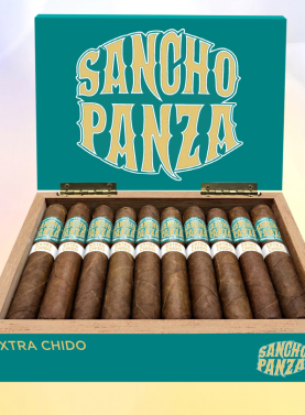 Open box of Sancho Panza Extra Chido cigars with cigars neatly arranged inside.