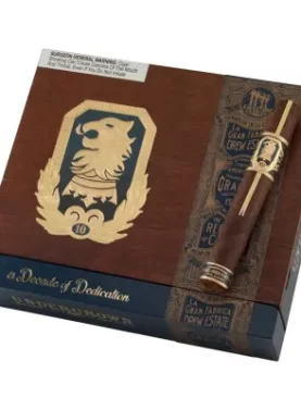 A single Undercrown UC10 cigar resting on top of a closed, decorative box