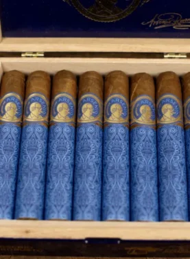 Aganorsa Leaf Arsenio cigar showcasing its rich, earthy wrapper and premium craftsmanship